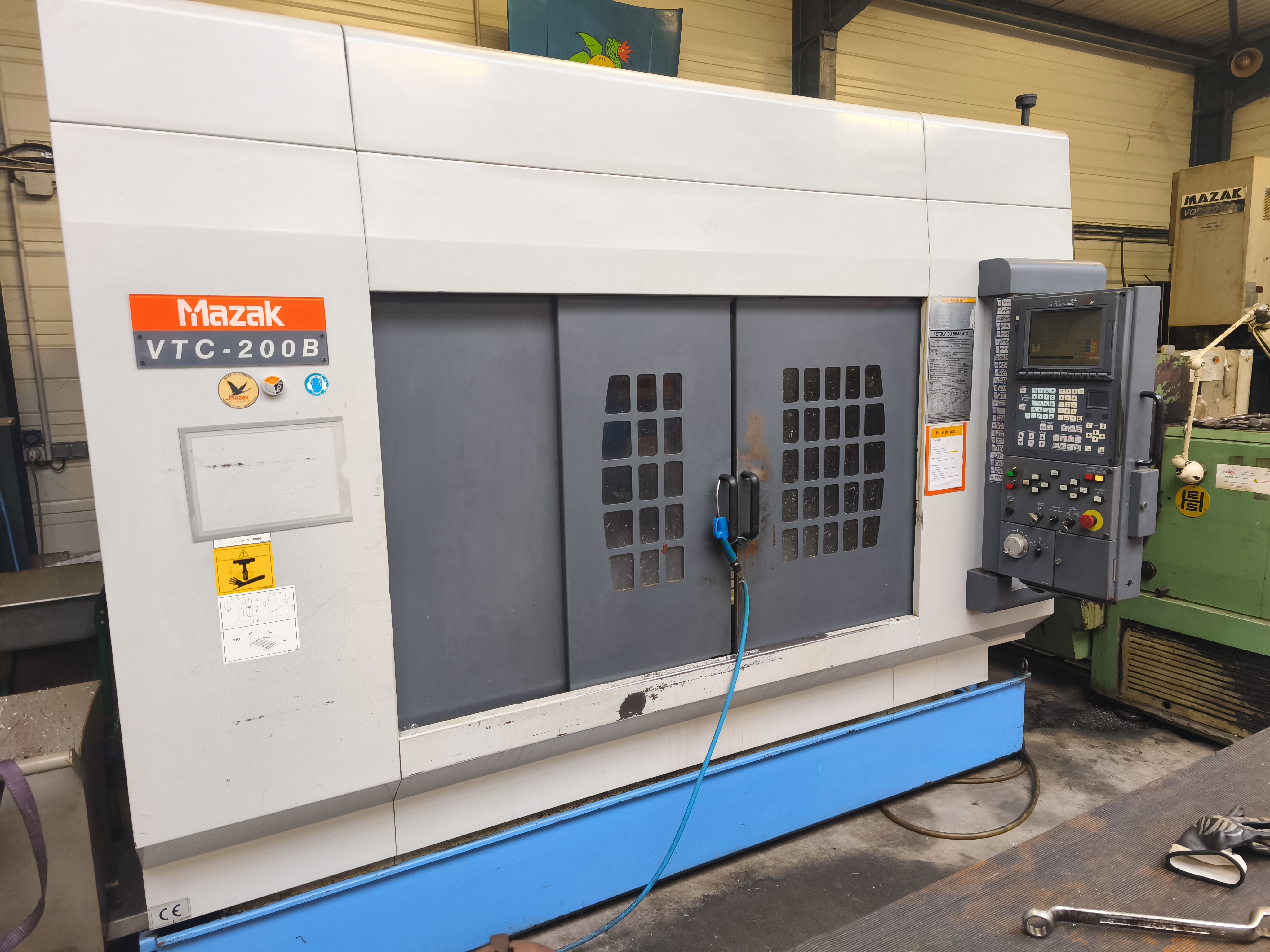 Mazak VTC 200B